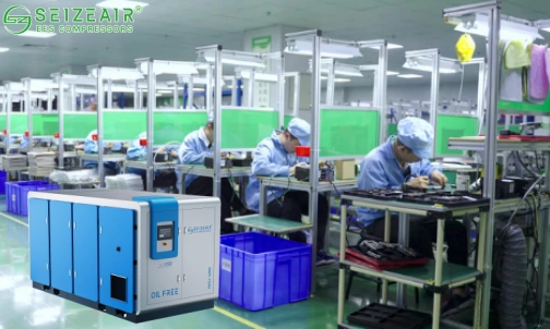 Cleanroom electronics manufacturing with oil-free compressed air