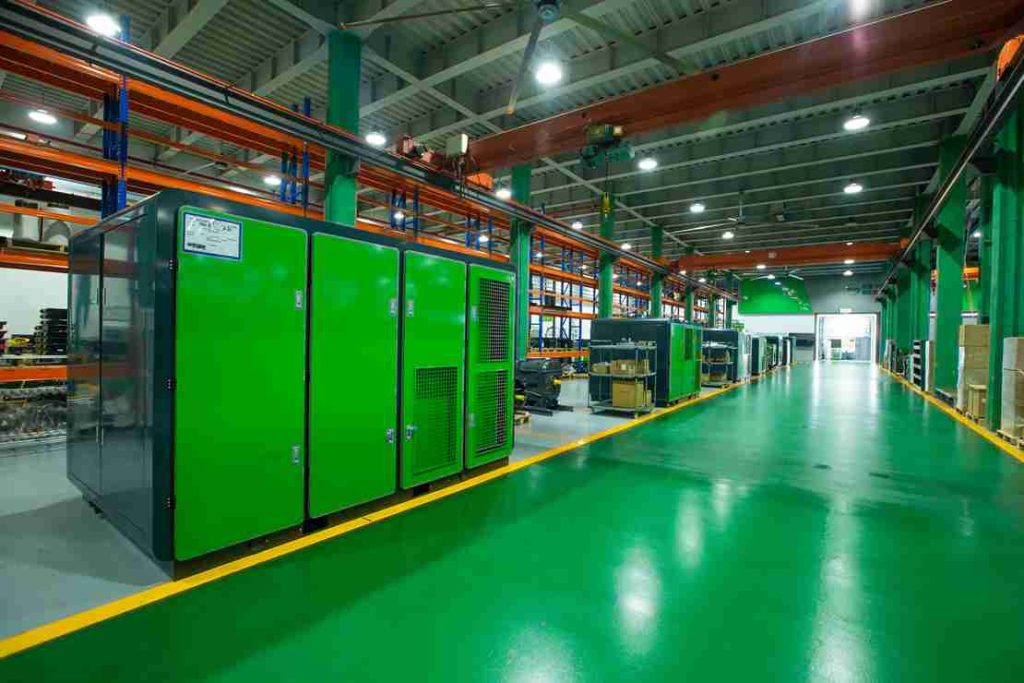 permanent-magnet-vfd-seize-air-compressor-energy-saving-panorama